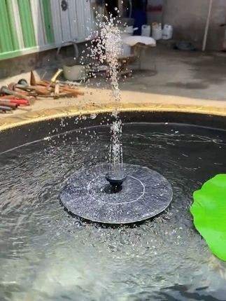 太阳能喷泉