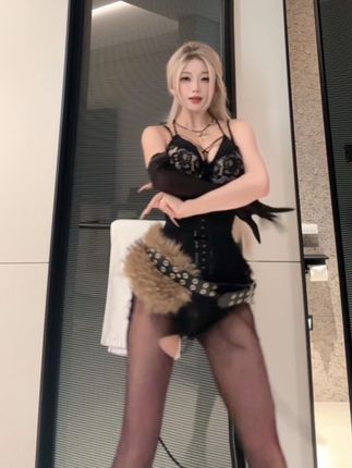 我骂你固然不对 但是退一万步来讲你在挨骂的时候真的一点都不享受吗#響livehouse #響livehouse苏州店 #livehouse让活人感具像化 #苏州国庆去哪儿玩