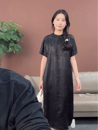 沁园春·农工缎连衣裙新中式国风女装3a984883#农工缎 #莲遇曦 #高端品质 #老钱风