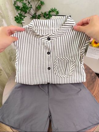 黑白色条纹小套装,孩子穿上巨洋气巨好看#夏季穿搭 #夏季必备 #面料舒适透气 #条纹控 #童裝
