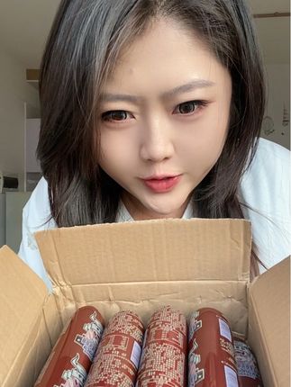 我是真馋呀 #拥有自己的风格和辨识度 #吃货 #减脂路上的绊脚石 #吃货日常 #好物推荐🔥 你拍吧,一吃一个不吱声