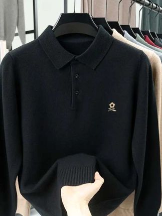这件桑蚕丝绵羊毛Polo衫真的太舒服了!它摸起来柔软顺滑,穿上身舒适又透气,而且它的面料非常有质感,穿出去很有面子。它是正肩微宽松的设计,适合各种身材的男生穿,无论是胖一点还是瘦一点的男生都能驾驭。这么好的衣服,喜欢的朋友千万不要错过了!