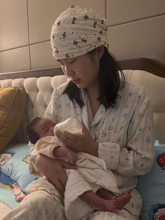 新手妈妈用消毒泡奶三合一泡夜奶,月子里也能轻轻松松拿捏 #新手爸妈 #我的乡村生活 #坐月子 #小月龄 #孕贝消毒泡奶三合一