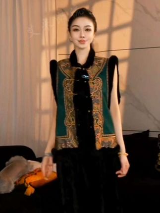 #高级感穿搭 蘇格高定-吉祥如意|新中式冬季加棉重工刺绣高级中国风马夹#轻奢女装 #强烈推荐 #精致穿搭 #原创国风