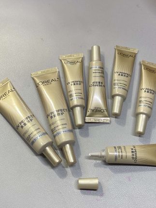 扣扣搜搜花了很多钱。#欧莱雅小金管 #防晒霜