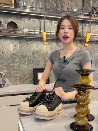 这双12公分的休闲鞋也太好穿了吧! #增高鞋 #小个子女生 #显高显瘦显腿长 #美鞋分享 #好穿又好搭