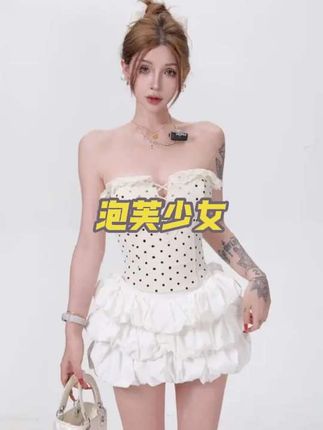 龙怼怼推荐【泡芙少女】波点蕾丝女夏季纯欲辣妹一字肩鱼骨抹胸上衣#元气少女 #鱼骨抹胸 #甜美穿搭 #龙牙童#龙牙童服饰
