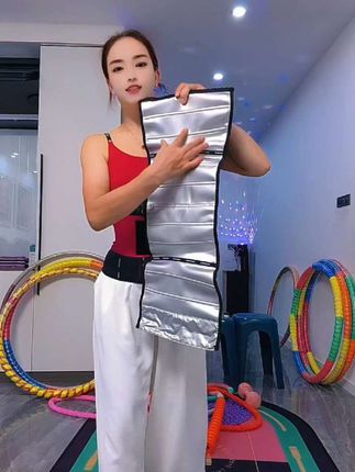 摇呼啦圈的专用腰带,爆汗,塑型,护腰,稳定核心,稳定内脏,做任何运动都可以带,你平时没时间运动,带着这款腰带来塑型,管理身材,让大家瘦下来紧致有型,正码正拍,卡码拍大,拍升级版,塑型效果更佳!🏓不卷边,不跑🏀有运费险#腰带 #好物推荐 #好物分享 #宝妈#好物推荐🔥