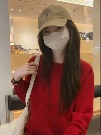 出门被追问了一万次的美女口罩~,#素颜神器 #仙女必备 #护眼角口罩 #显脸小 #口罩