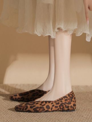 尖头豹纹内增高单鞋女秋冬绒面法式通勤两穿平底单鞋瓢鞋奶奶鞋#穿出高级感 #便宜又好穿 #夏季凉鞋 #仙女鞋 #包头鞋