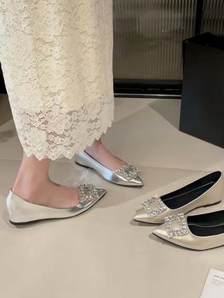 尖头水钻百搭单鞋法式仙女风浅口内增高女鞋时尚气质粗跟方扣鞋子#单鞋#女鞋推荐#百搭女鞋#增高鞋#好穿不累脚