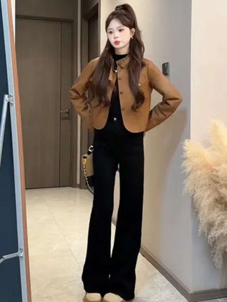 秋季搭配一整套女装,2025新款韩版皮衣外套打底衫高腰直筒裤三件套#女装穿搭 #减龄显瘦穿搭 #时尚三件套#今年最流行穿搭 #时尚气质穿搭