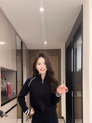 韩系学院风立领拉链长袖针织开衫女秋冬洋气减龄外穿毛衣外套上衣#高级感穿搭 #显高显瘦穿搭 #韩系穿搭 #时尚休闲女装