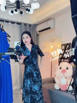优雅时尚连衣裙修身#女装穿搭 #裙子 #新款 #强烈推荐 #连衣裙分享