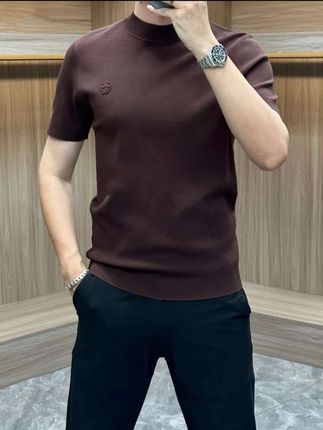 #早秋男士毛衣打底衫#高品质潮流短袖毛衣修身#简约大气#谁穿谁好看@巨量千川 @DOU+小助手