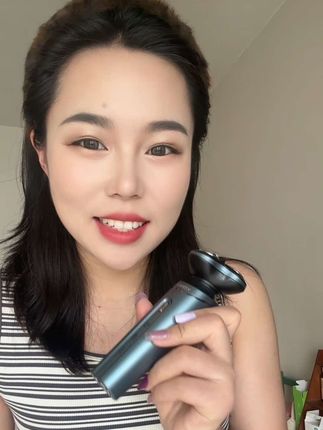 咱就是说平时买个剃须刀,也不止这些钱吧,买大牌还得赶上做活动的时候买超划算 #好物分享 #剃须刀 #三合一剃须刀 #康佳