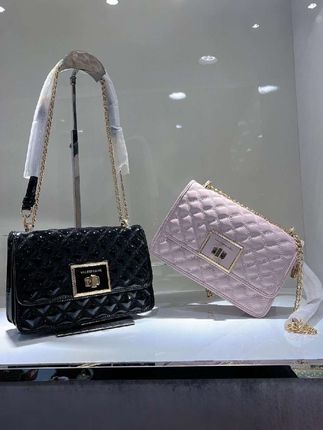 美美的幻蓝色,高端链条包,斜挎包,天空蓝太好看啦 #时尚女款包包 #强烈推荐 #链条包 #百搭包包 #高品质女包