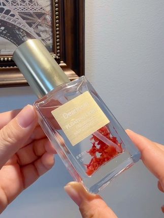 独特艾琳家的这个香氛护发精油真的是太推荐了,独特艾琳香氛护发精油改善烫染滋养润泽秀发持久留香#独特艾琳 #护发精油