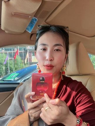 #香水 #藏族姑娘