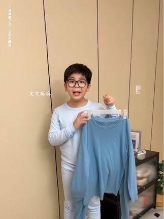 下周就大降温了,赶紧给儿子入手多两套猫人保暖套装,质量真的太赞了,都是男孩喜欢的颜色,儿子太爱了!#贴身衣物 #儿童家居服,#儿童保暖套装#面料舒适透气 #家居服套装