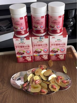 宝宝六个月后对铁的需求增大,补铁一定要重视起来,迪巧益加樱桃维C铁,乳液质地,还添加了维C,促进吸收,酸甜草莓味,孩子也很爱吃#儿童营养 #宝宝补铁 #迪巧#宝妈推荐