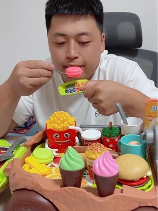 儿童过家家趣味餐车 趣味汉堡餐车#益智玩具 #过家家玩具#厨房玩具
