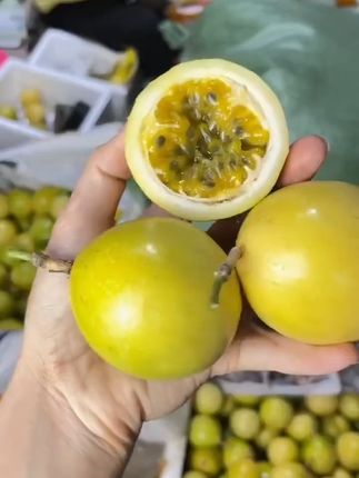 #钦密9号黄金百香果 #新鲜采摘 #黄金百香果 #香甜多汁果味浓郁