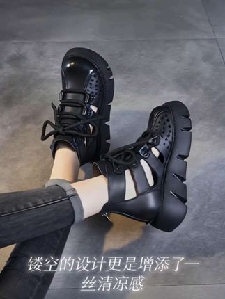 #真软皮镂空凉靴女2024夏薄款单靴松糕厚底马丁靴透气轻便罗马凉鞋#底软面穿上超舒服#防滑耐磨透气防水 #脚宽脚胖都可以 #面料舒适透气