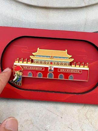 这就是外国人永远理解不了的,独属于中国人的浪漫,这一刻如果信仰有颜色,那一定是中国红!#致敬 #爱国 #中国红 #五星红旗