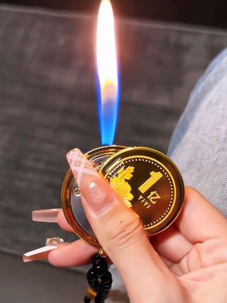男生的打火机不一定要贵,但是要帅#打火机 #炫酷 #送男友的打火机推荐 #解压 #潮玩 @DOU+小助手