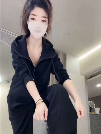 #春秋新款 #休闲减龄穿搭 #显瘦遮肉 #气质范 #早秋穿搭