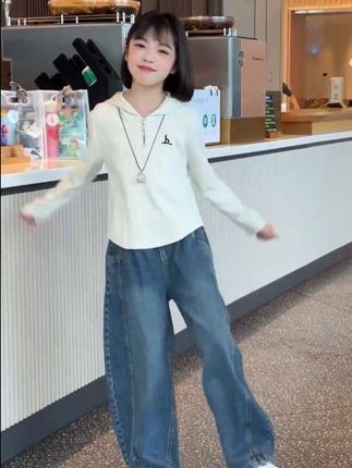 #女童套装 #休闲套装 #潮童穿搭 #春秋穿搭 #女童穿搭