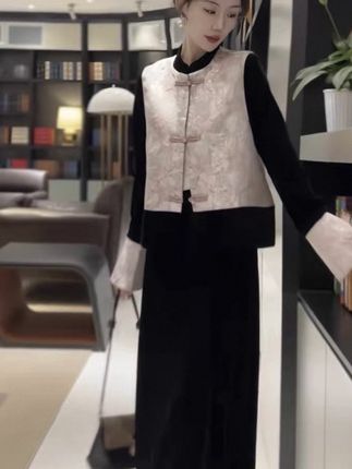 #国风穿搭#秋季新款 #美出高级感 #每日分享穿搭