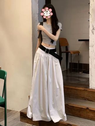 高级感气质辣妹宽松显瘦大摆长裙女夏季新款韩系百搭白色半身裙#半身裙 #长裙 #高级感穿搭 #辣妹 #谁穿谁好看