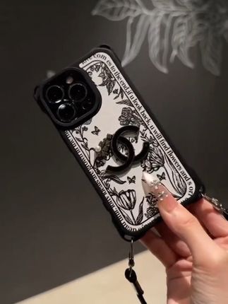 四角挂绳皮纹轻奢花花蝴蝶适用华为红米苹果vivo小米oppo手绳壳#这个手机壳真的长在我心巴#美出高级感#挂绳手机壳推荐#仙女必备 #3c好物推荐