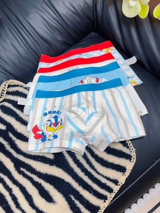 想要儿子发育好,勤换内裤肯定少不了!这款a类纯棉的平角裤给儿子回购了好几次,奥特曼的通图案,简直喜欢的不得了,快来给你儿子也挑几条吧!#儿童贴身衣物 #春秋新款 #宝妈推荐 #开学必备 #超便宜超划算