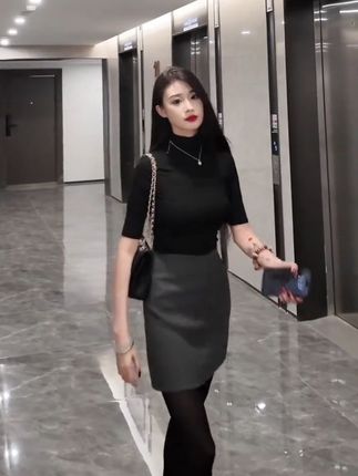 你笑面如花真想与你情定香格里拉#气质女人 #厚黑
