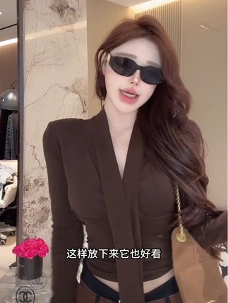 #我的ootd穿搭 #高级感穿搭 #早秋焦糖色氛围感穿搭 #小个子秋冬穿搭 #穿搭ootd