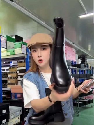 #好物推荐🔥真皮摩登英伦马丁靴厚底高跟骑士短靴#靴 #靴子 #靴子推荐 #靴子合集 @巨量本地推 @DOU+上热门