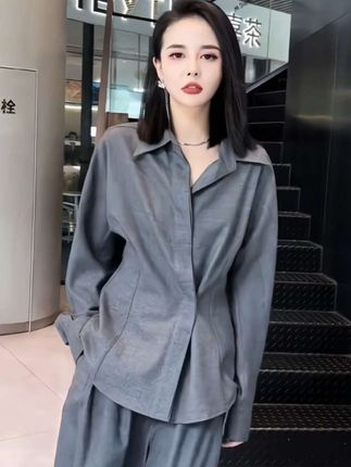 #美搭尽显女神范 #高端女装搭配 #轻奢女装 #酷女孩穿搭 #职场穿搭