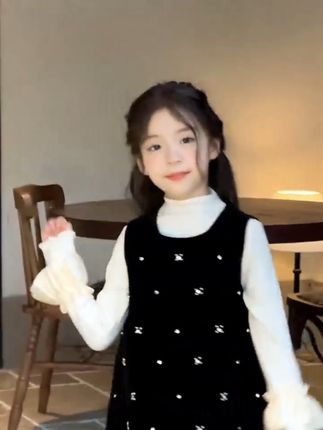 #公主裙 #生女儿就是用来打扮的 #潮童必备 #生女儿就要这样穿 #裙子控