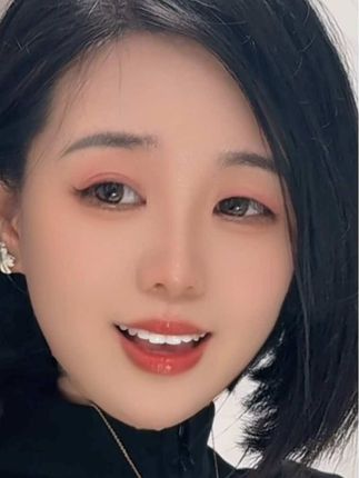 孤单的秋啊 孤单的人,孤单的夜无人问,孤单的风孤单的雨,孤单的我一个人#伤感音乐#用音乐诉说情感 #好听的音乐总是触动人的心灵#素颜出境#孤单的秋孤单的人