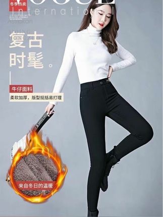 #今日分享 #牛仔裤女 #简约大气 #源头实力厂家 #藏肉显瘦穿搭