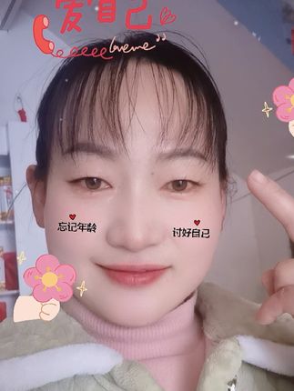 #女大学生和奶奶相依为命,奶奶过了,女大学生捡空瓶,遇见好心哥哥#李曦承让粉丝闭眼 #李曦承直拍 #李曦承好帅 #李曦承的符神颜