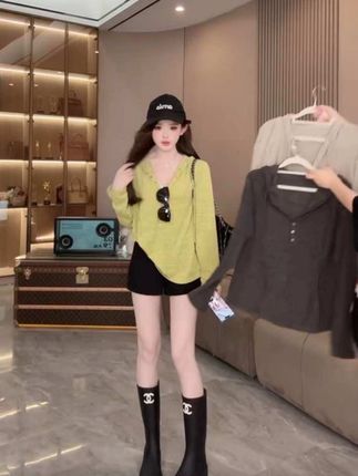 #慵懒风穿搭 #减龄宽宽松松可舒服了#百搭质感绝绝子颜色巨好看