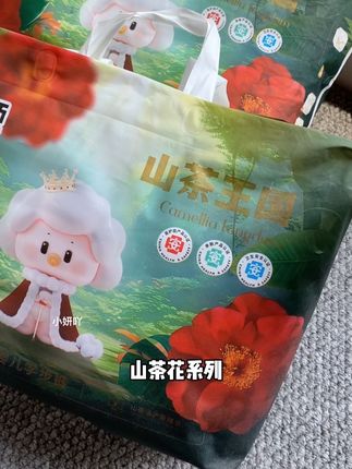 谁能拒绝这么轻薄透气的夏季空调裤呢?就是#小童领山茶花纸尿裤 透气不闷大吸量,它全都做到了,趁活动快来安排!#尿不湿 #母婴