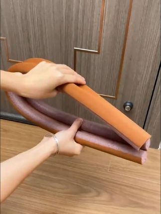 #分享生活小技巧 #密封条安装 #密封条#门底密缝条