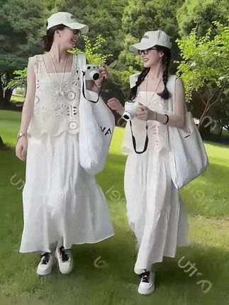 童装女童夏季甜美洋气镂空钩花马甲吊带连衣裙#6-12岁15中大童套装#时髦洋气 #谁穿谁好看
