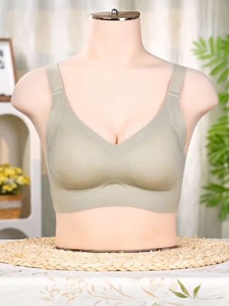 买一送一聚拢托胸文胸无痕舒适美背显瘦防下垂女士粉底液内衣#内衣#文胸调整型内衣#美背文胸@DOU+小助手 #抖音热点宝