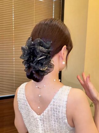 原来好看的发型是自己打造出来的手残党也能搞定的发型#扎发教程 #头饰发饰 #国风裙摆抓夹 #抓夹用法 #简单发型